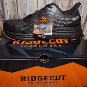 Ridgecut Toughwear Safety Toe Sneakers Shoes Oil& Slip Resistant Sz 9.5 YMF-2205